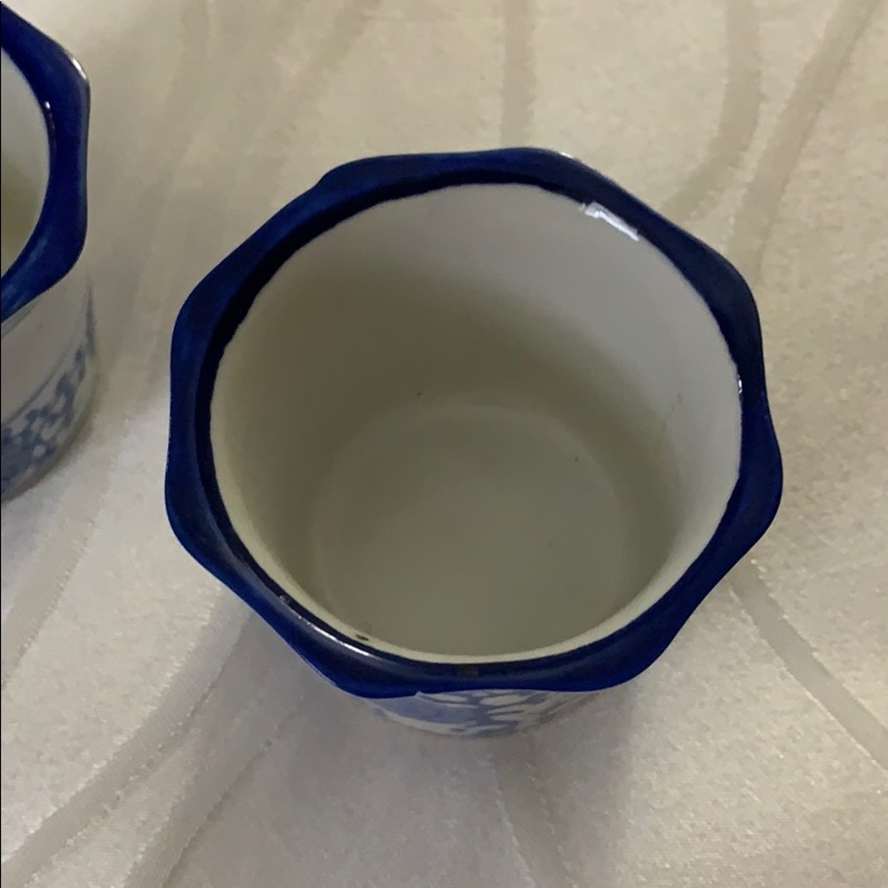 Pair of Knobler Porcelain Votives in Blue & White - Picture 3 of 5
